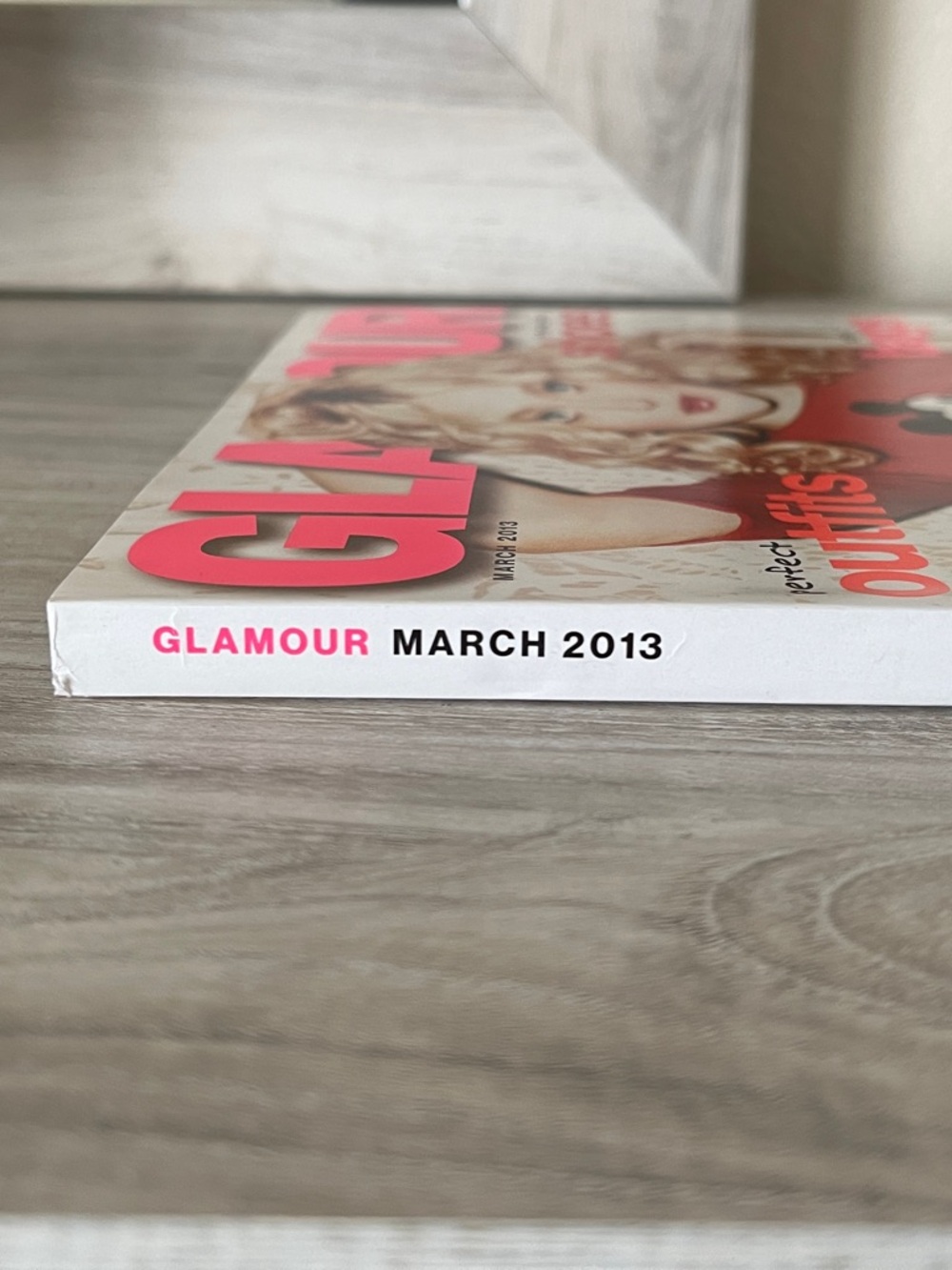 March 2013 Glamour Magazine - Picture 3 of 15